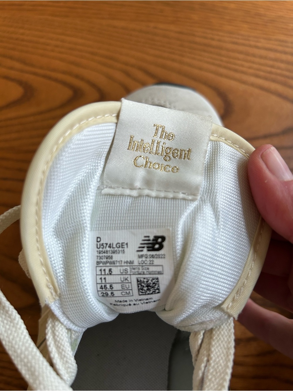 New Balance Off-White and Cream Lace-Up Sneakers 574 - Picture 2 of 6